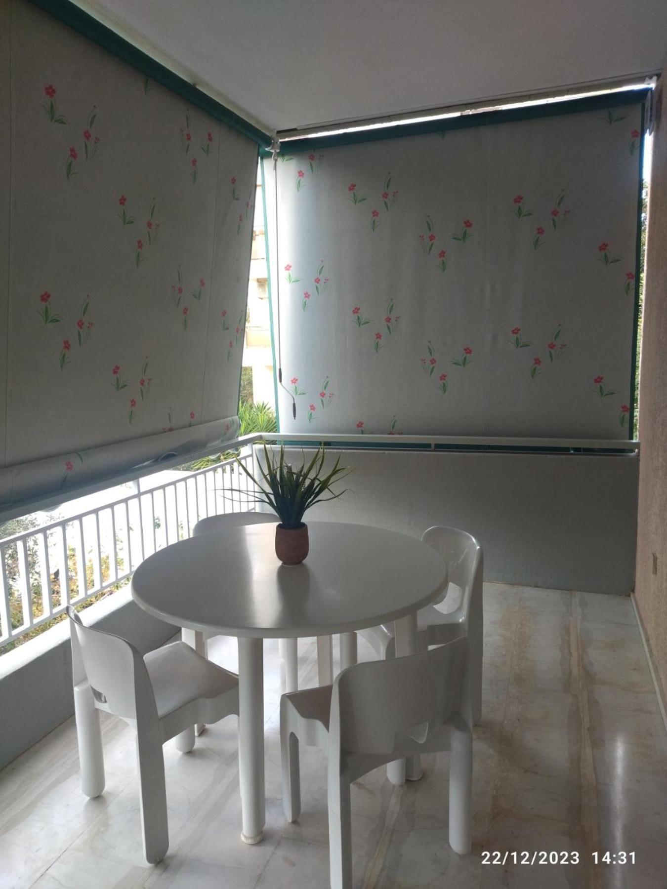 Swan Paradise Glyfada Apartment Athena Bagian luar foto